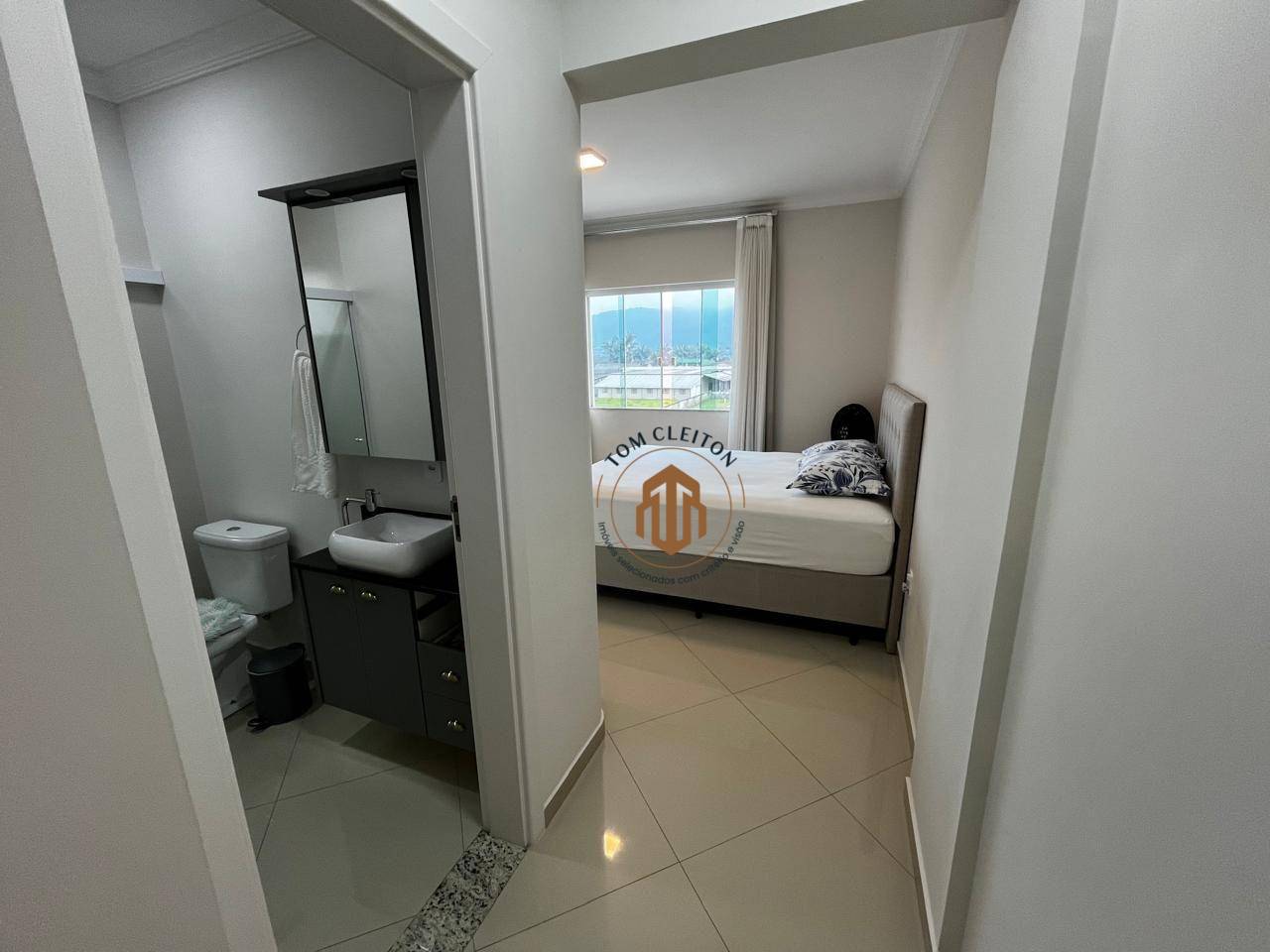 Apartamento à venda com 3 quartos, 111m² - Foto 12