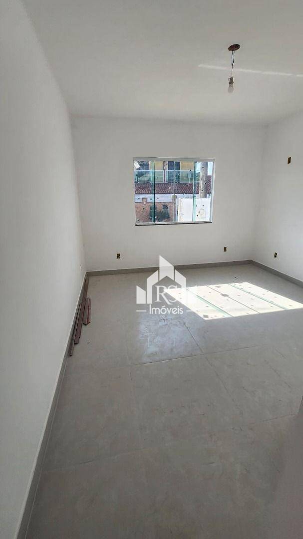 Casa à venda com 2 quartos, 140m² - Foto 5