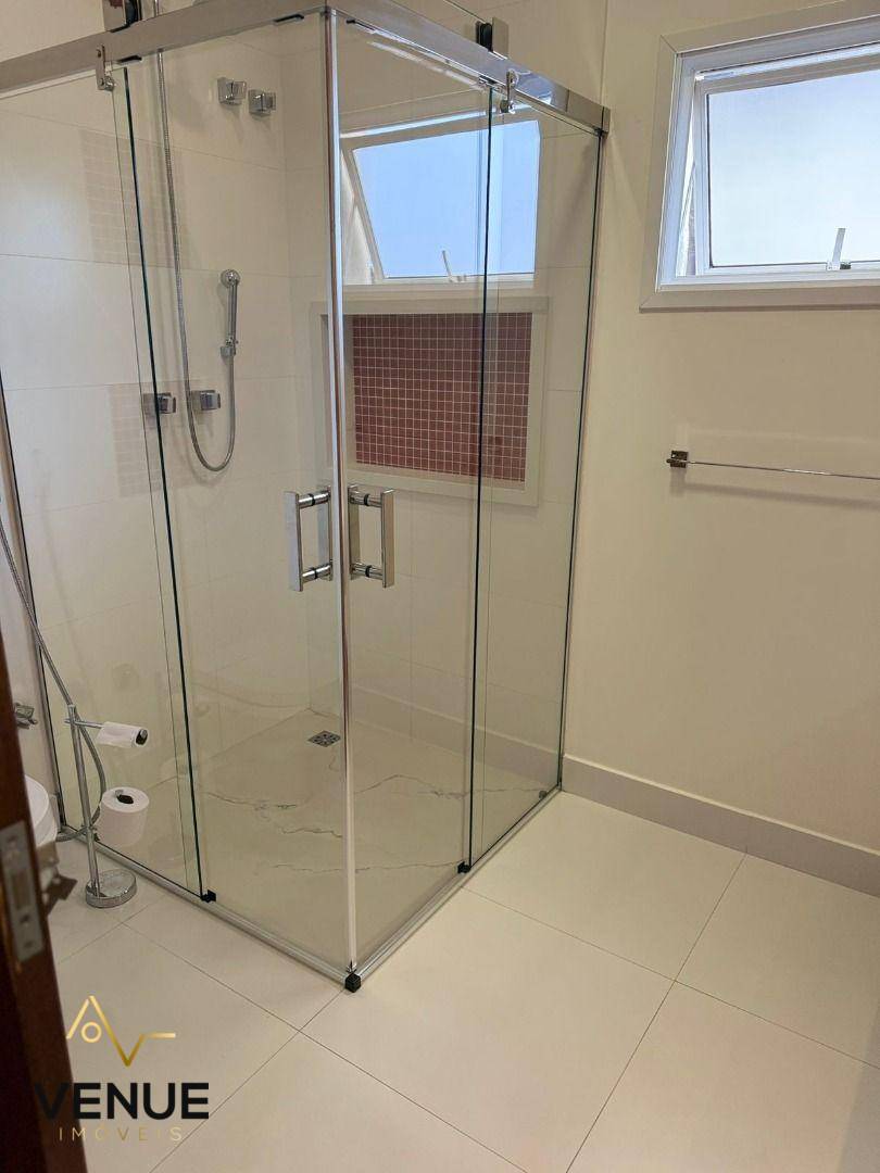 Casa de Condomínio à venda com 4 quartos, 750m² - Foto 56