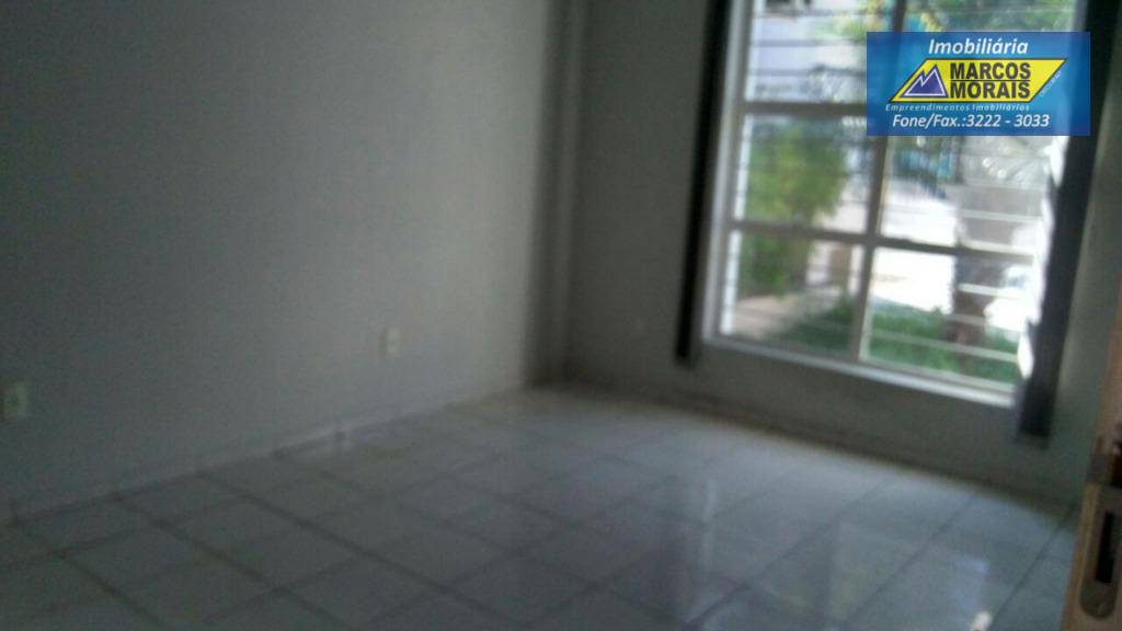 Casa à venda com 3 quartos, 200m² - Foto 6