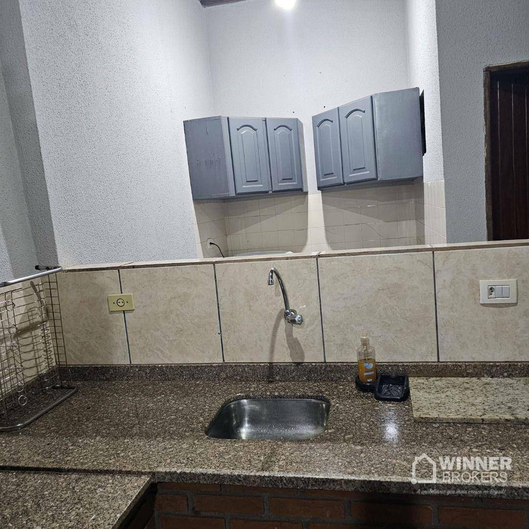 Casa à venda com 3 quartos, 356m² - Foto 6