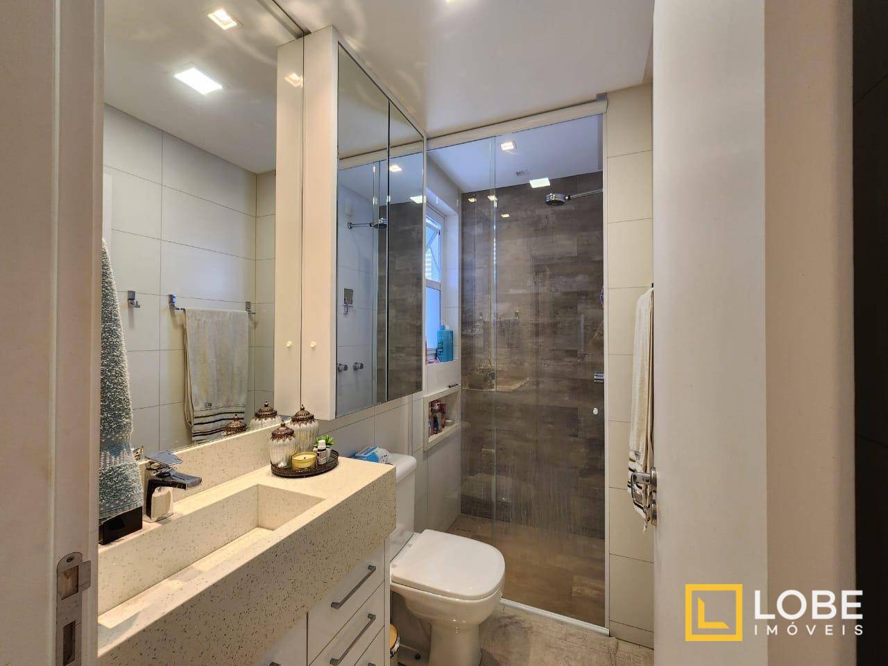 Apartamento à venda com 2 quartos, 71m² - Foto 7