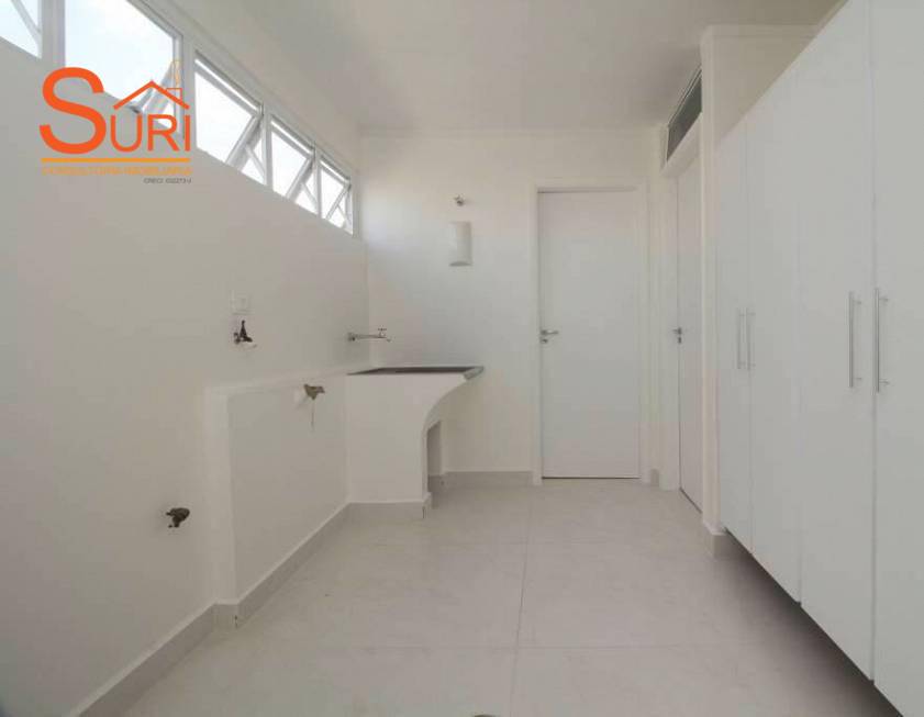 Apartamento à venda com 4 quartos, 200m² - Foto 18