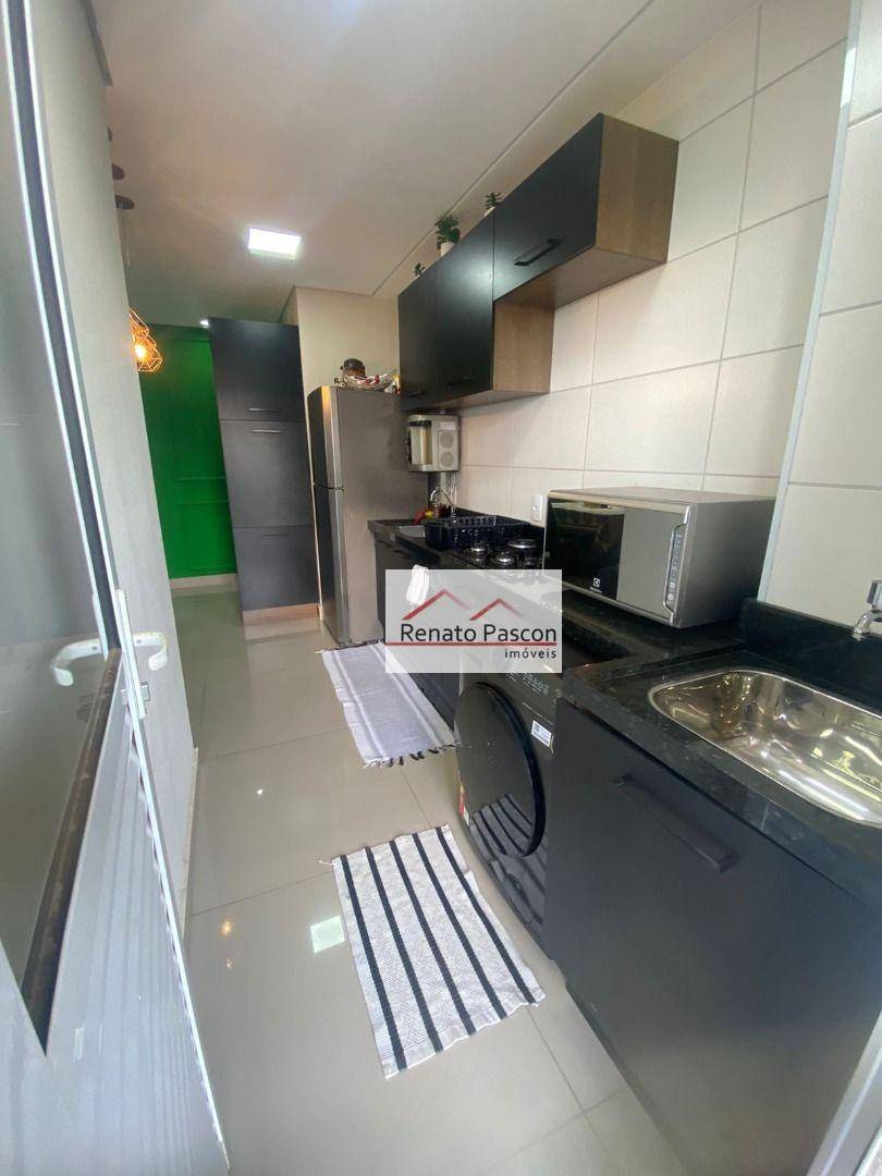 Apartamento à venda com 2 quartos, 56m² - Foto 2