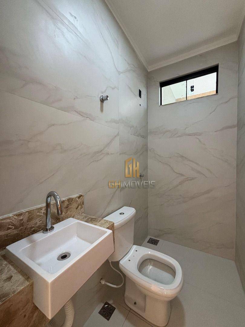 Casa à venda com 3 quartos, 121m² - Foto 12