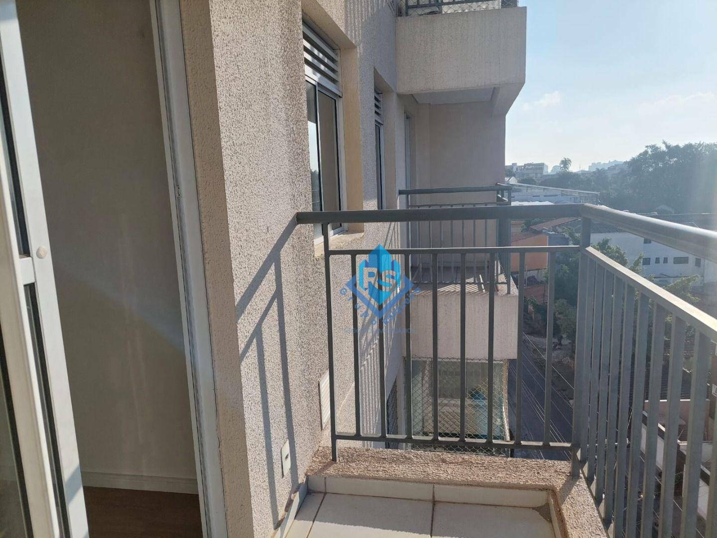 Apartamento para alugar com 2 quartos, 50m² - Foto 12