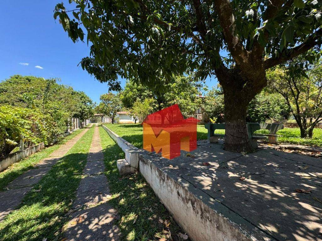 Chácara à venda com 4 quartos, 350m² - Foto 42