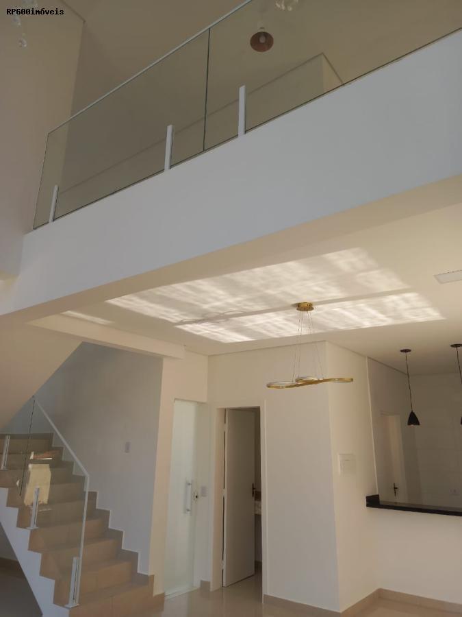 Casa à venda com 3 quartos, 300m² - Foto 10