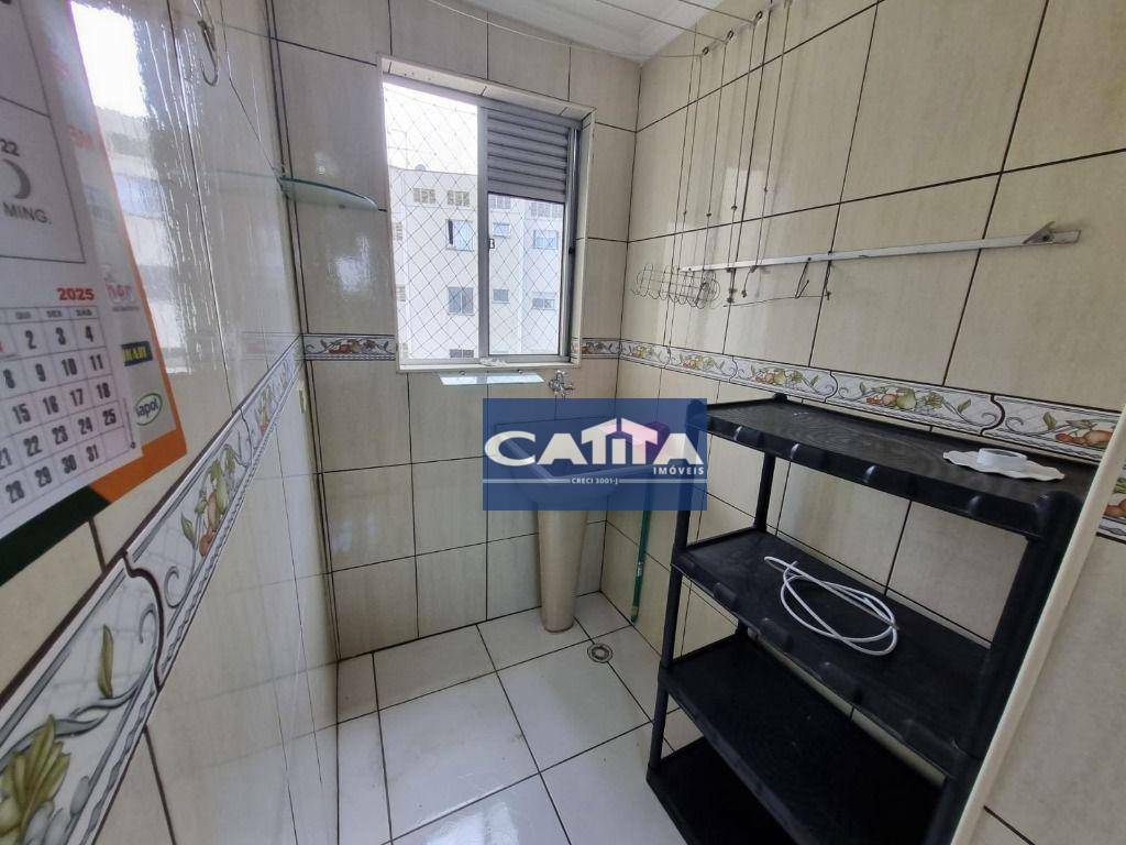 Apartamento para alugar com 2 quartos, 40m² - Foto 7