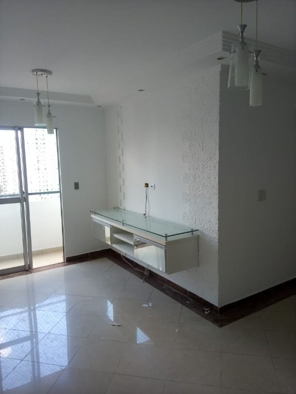 Apartamento à venda com 3 quartos, 64m² - Foto 12