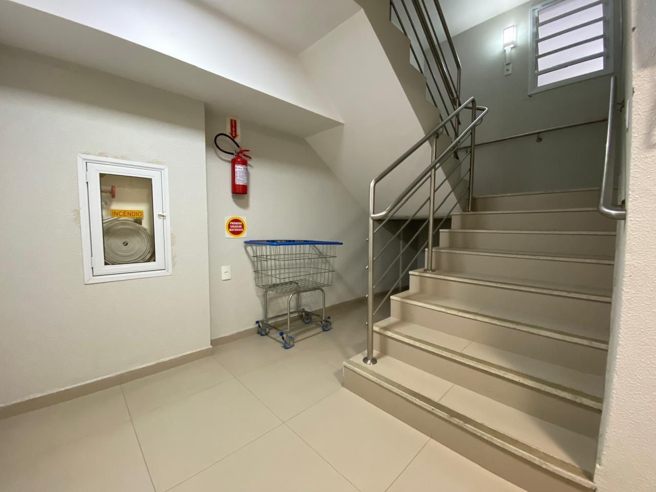 Apartamento à venda com 3 quartos, 97m² - Foto 29