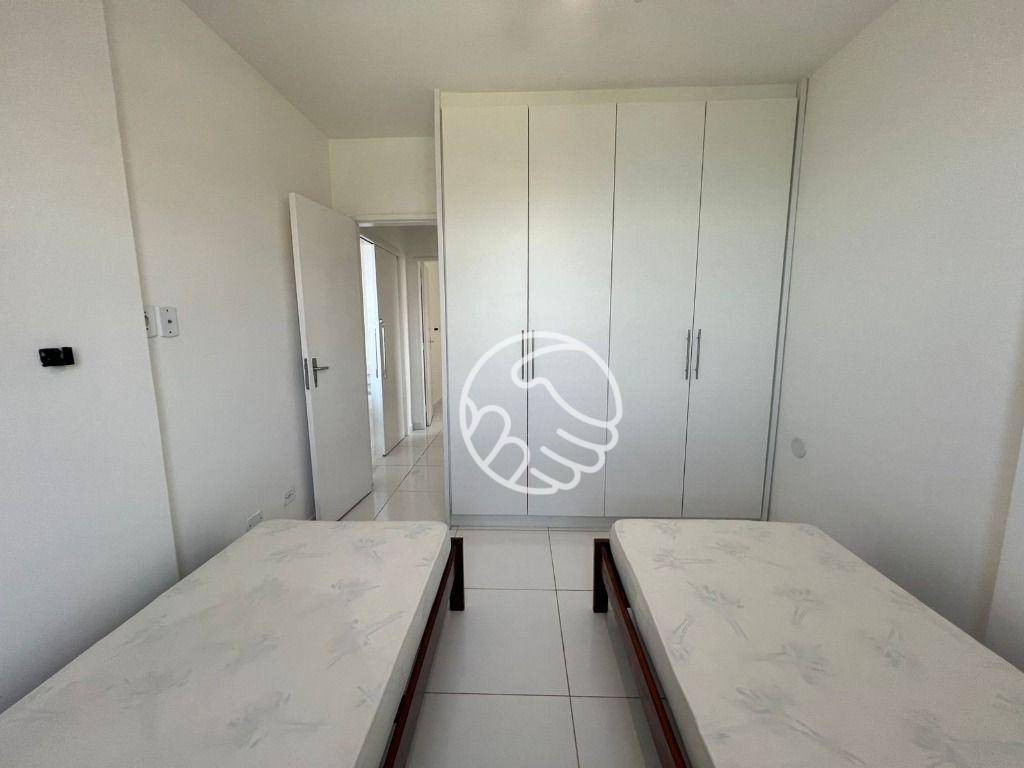 Apartamento para alugar com 2 quartos, 80m² - Foto 12