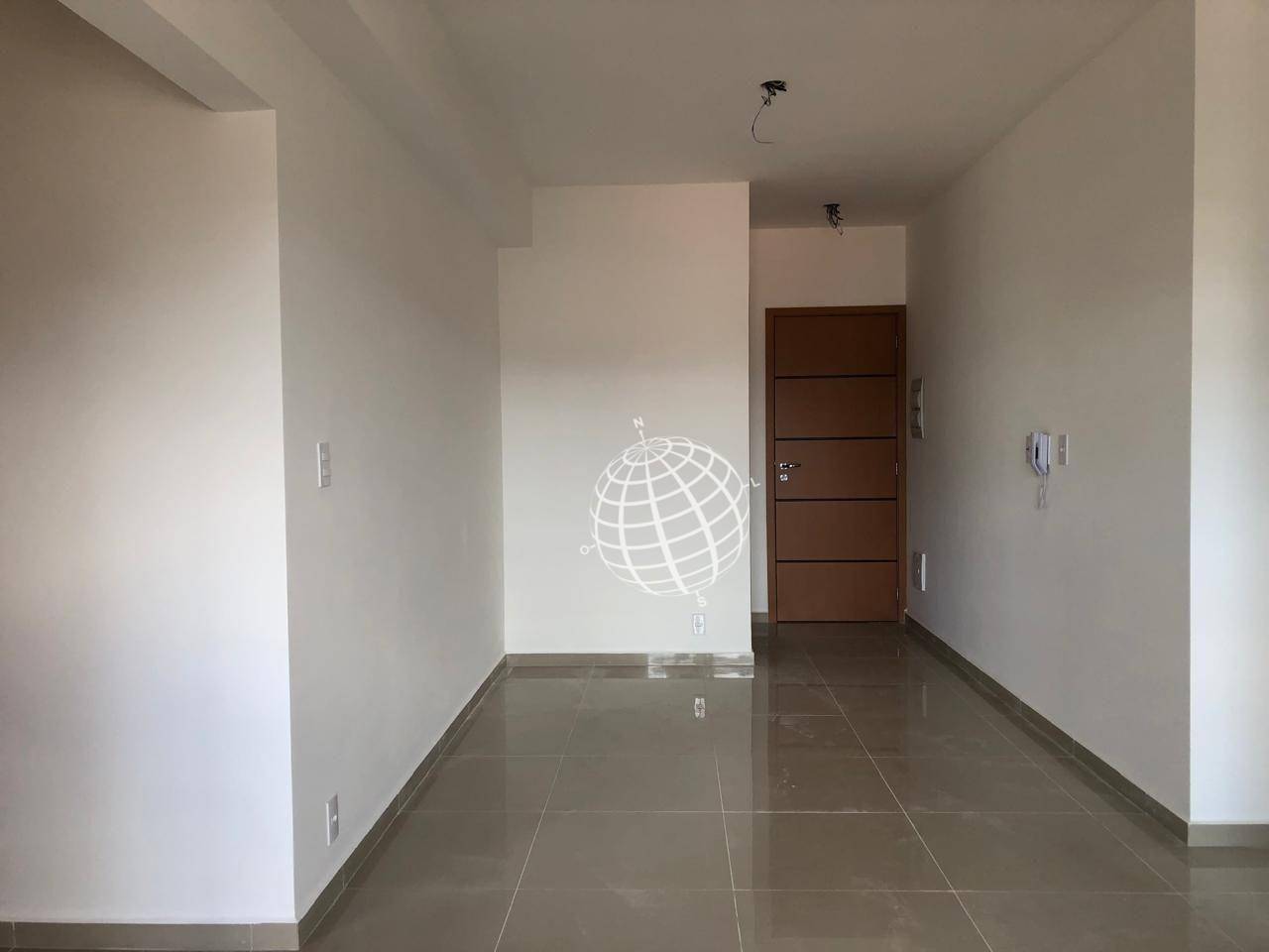 Apartamento à venda com 2 quartos, 69m² - Foto 3