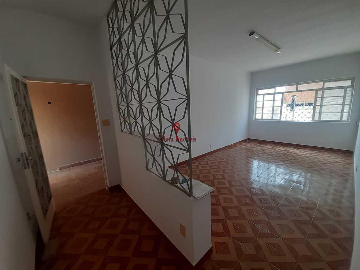 Casa para alugar com 6 quartos, 380m² - Foto 5