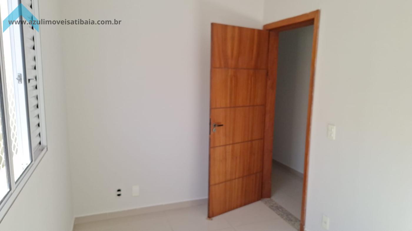 Casa para alugar com 3 quartos, 130m² - Foto 9