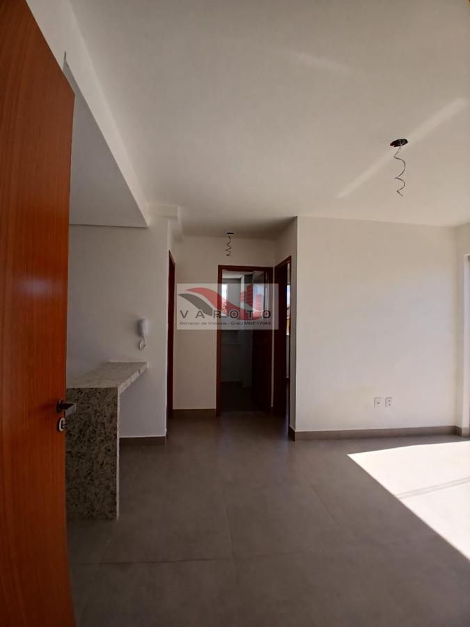 Apartamento à venda com 2 quartos, 30m² - Foto 13