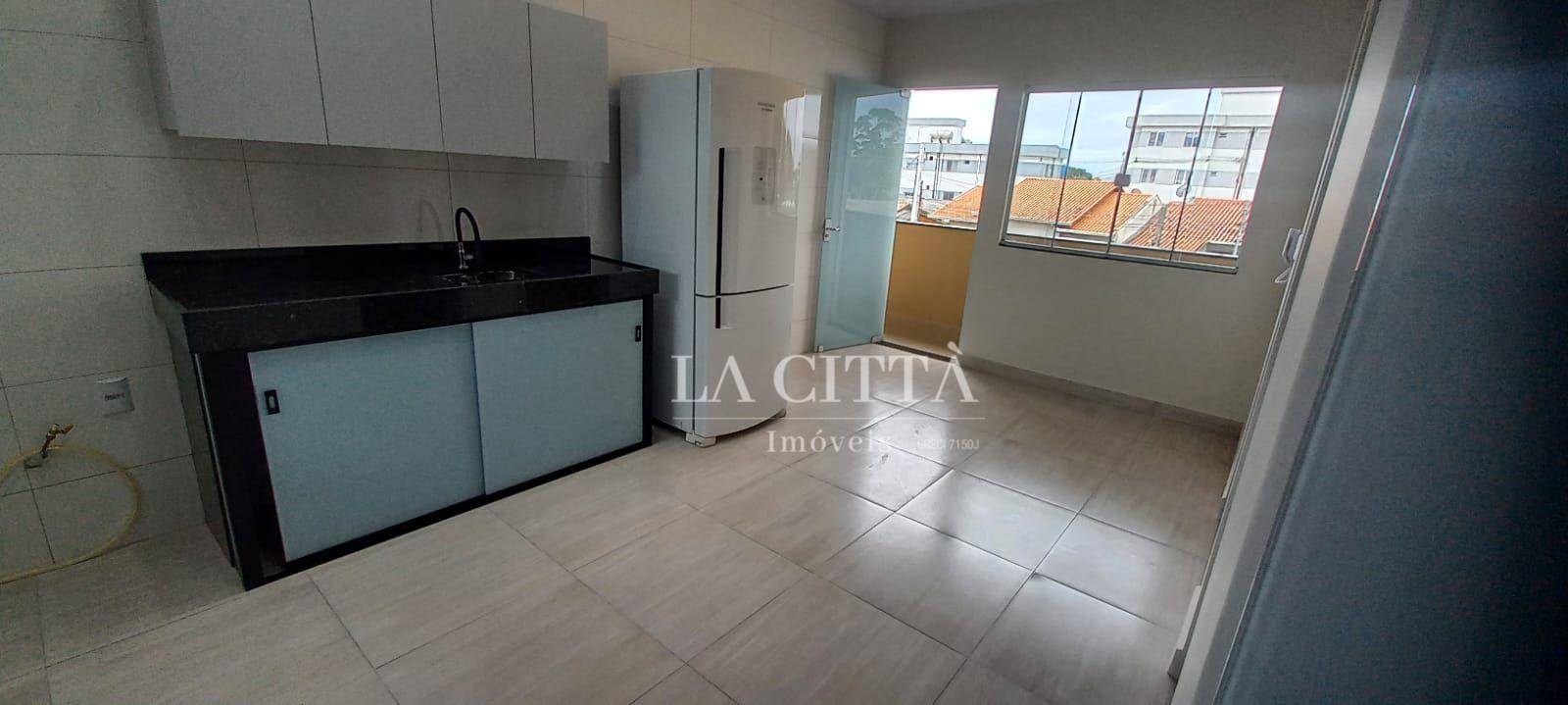 Apartamento para alugar com 2 quartos, 45m² - Foto 6