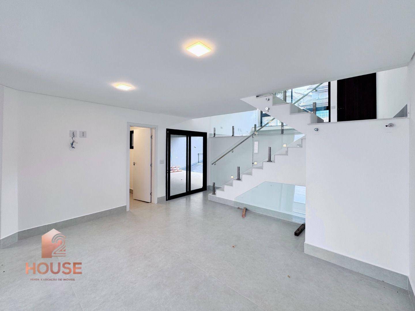 Casa de Condomínio à venda com 3 quartos, 300m² - Foto 11
