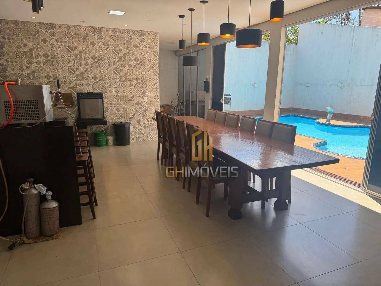 Casa à venda com 4 quartos, 302m² - Foto 5