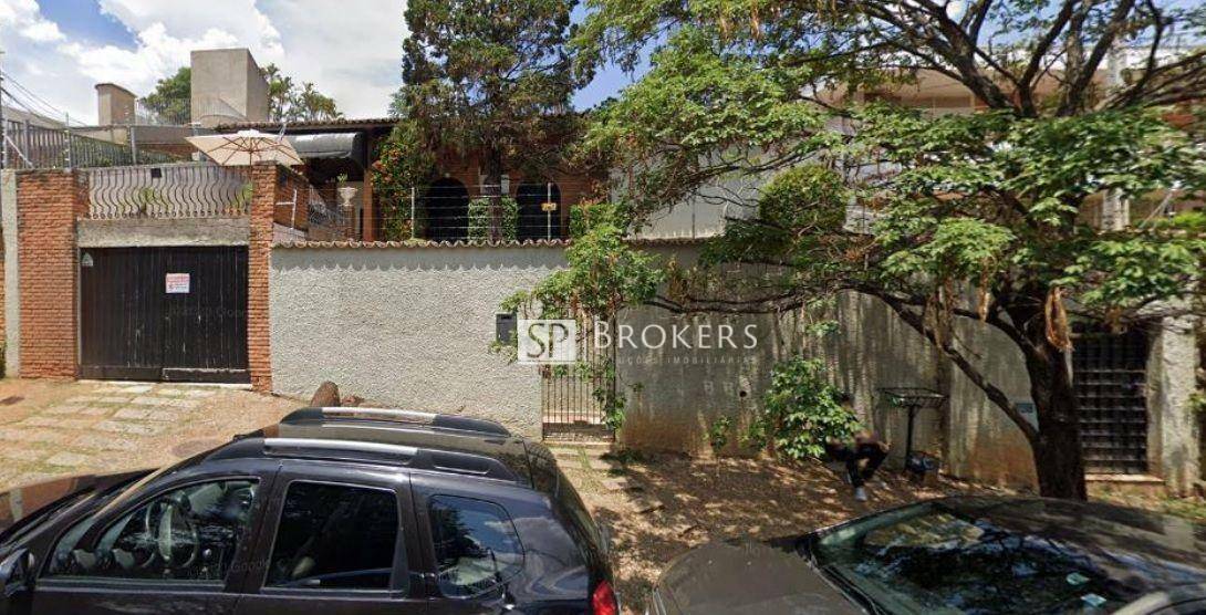 Casa à venda com 3 quartos, 330m² - Foto 1