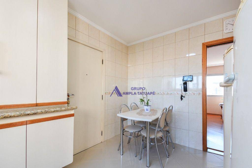 Apartamento à venda com 3 quartos, 110m² - Foto 13