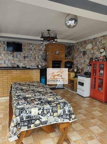 Casa de Condomínio à venda com 3 quartos, 290m² - Foto 2