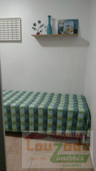 Apartamento à venda com 2 quartos, 75m² - Foto 4