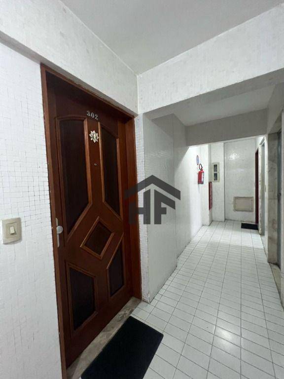 Apartamento à venda com 3 quartos, 168m² - Foto 15