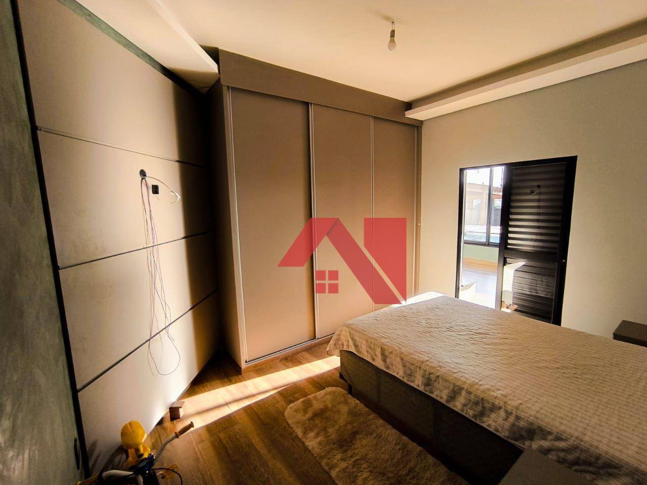 Chácara à venda com 5 quartos, 1000m² - Foto 18