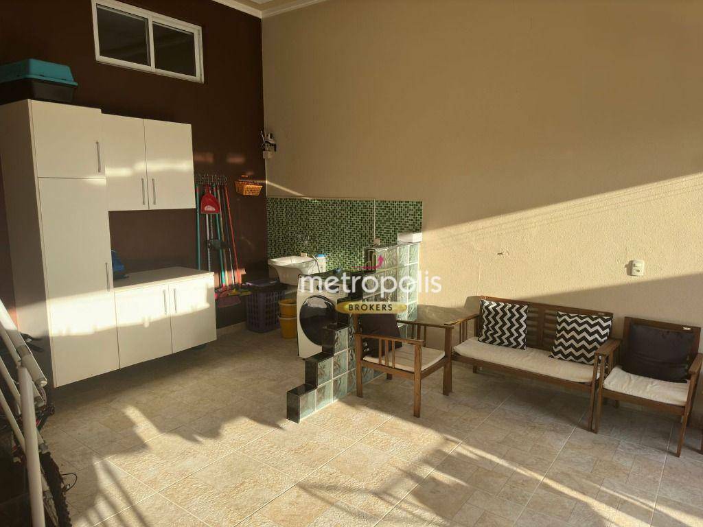 Sobrado à venda com 4 quartos, 350m² - Foto 20