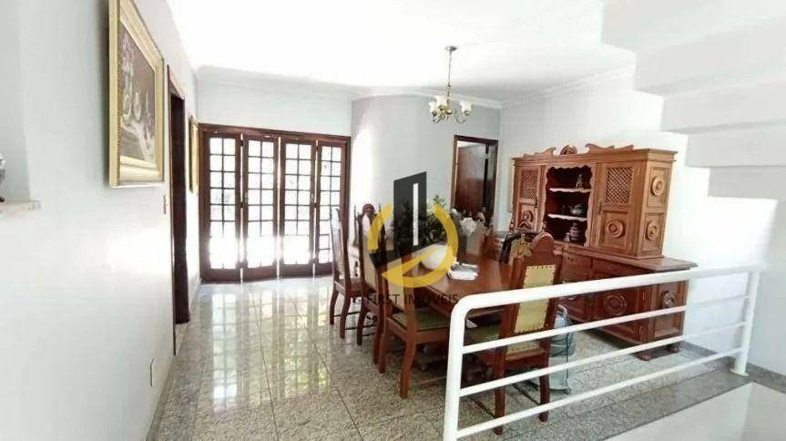 Sobrado à venda com 4 quartos, 265m² - Foto 15