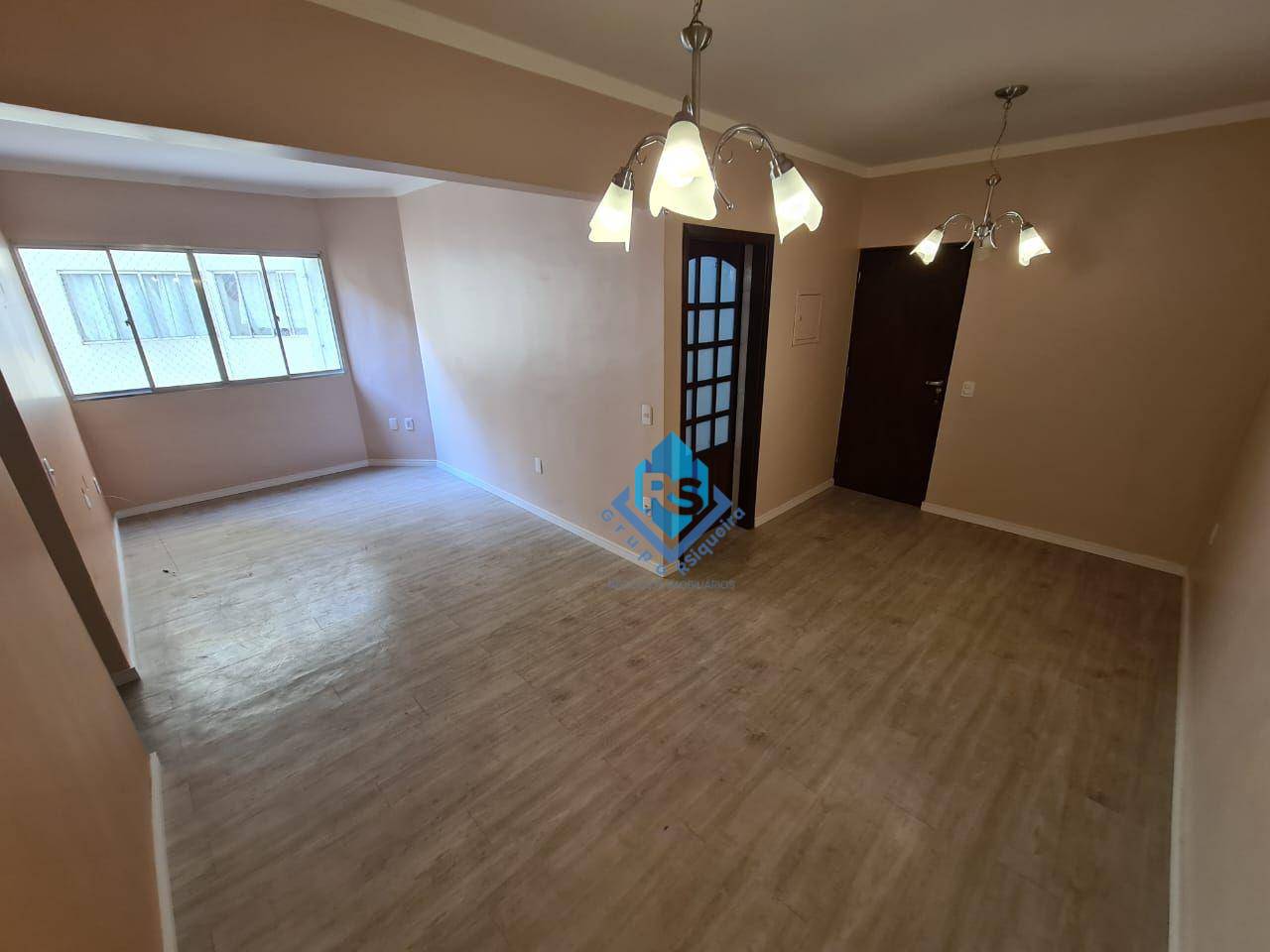 Apartamento para alugar com 2 quartos, 87m² - Foto 1