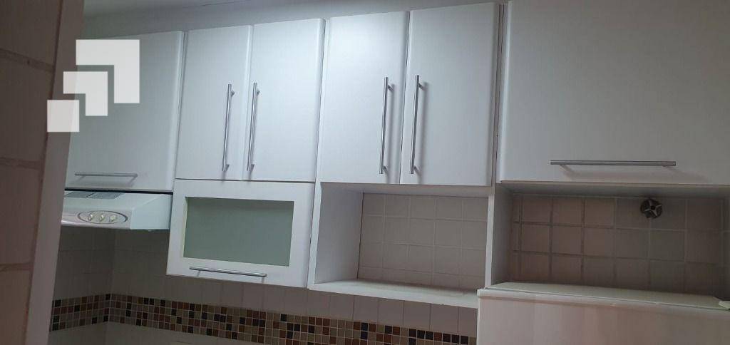 Apartamento para alugar com 1 quarto, 48m² - Foto 11