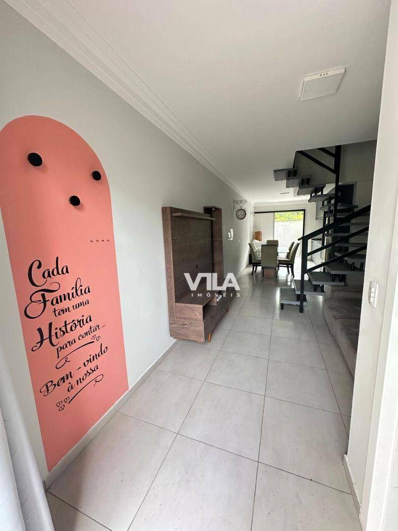 Sobrado à venda com 2 quartos, 76m² - Foto 1