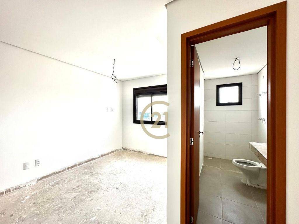 Apartamento à venda com 3 quartos, 153m² - Foto 14