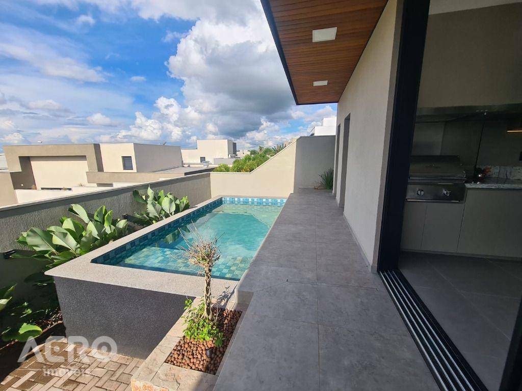 Casa de Condomínio à venda com 3 quartos, 232m² - Foto 4