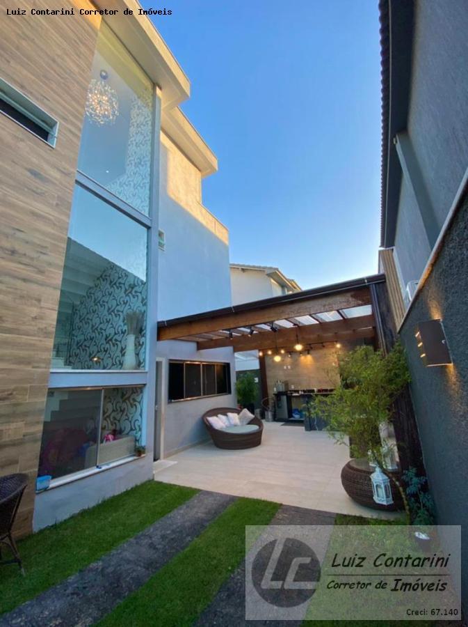 Casa de Condomínio à venda com 3 quartos, 360m² - Foto 8