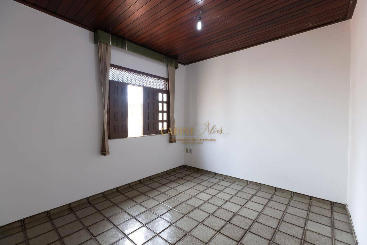 Casa à venda com 5 quartos, 270m² - Foto 21