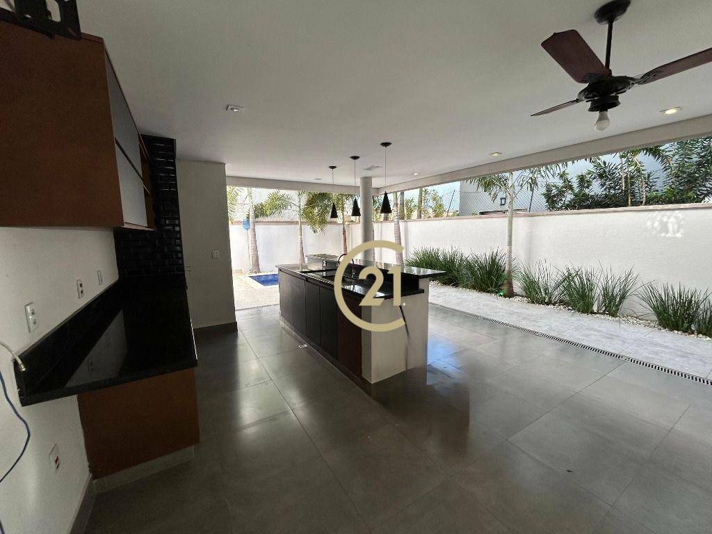 Casa de Condomínio à venda com 4 quartos, 235m² - Foto 28