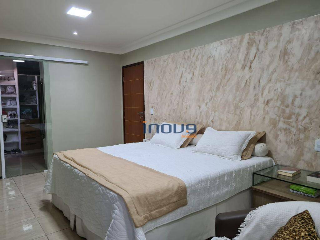 Casa à venda com 3 quartos, 800m² - Foto 35