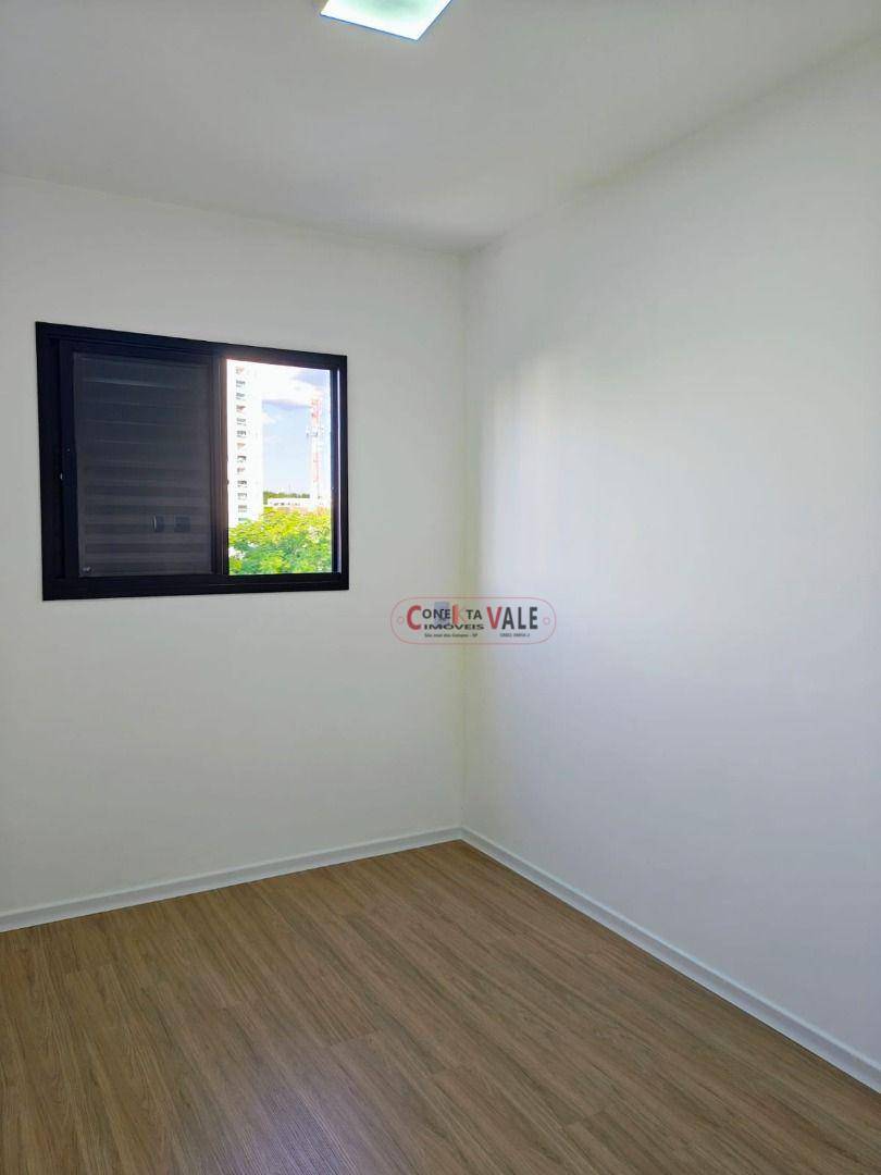 Apartamento para alugar com 2 quartos, 58m² - Foto 12