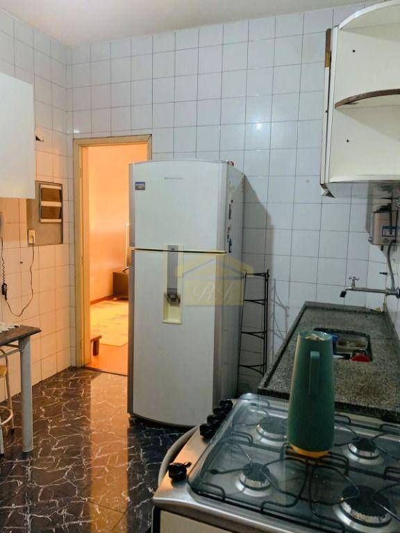 Apartamento à venda com 3 quartos, 96m² - Foto 9