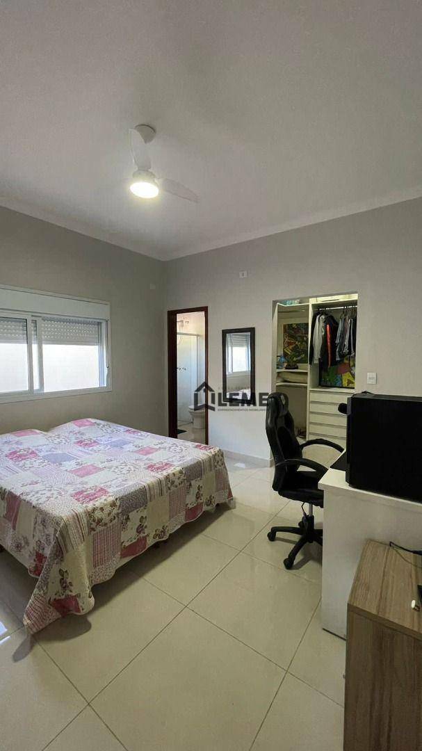 Casa de Condomínio à venda com 3 quartos, 235m² - Foto 11