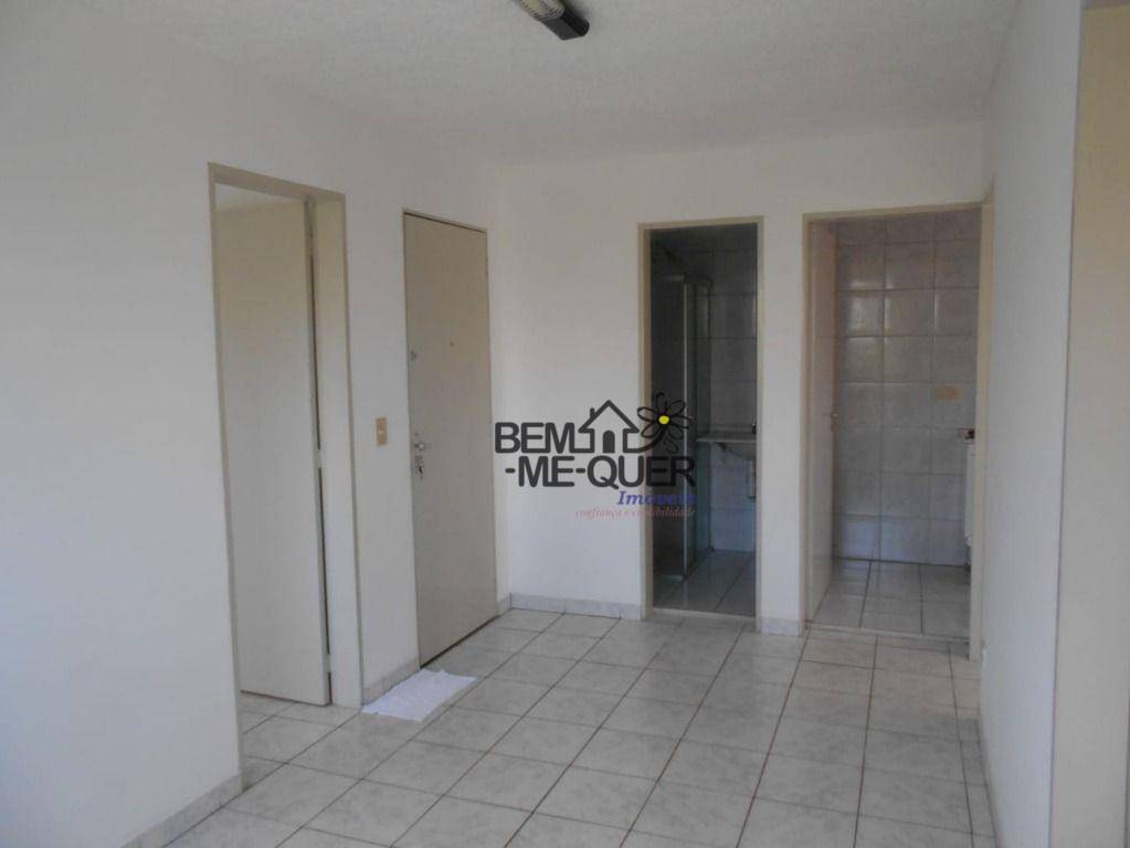 Apartamento à venda com 3 quartos, 58m² - Foto 1