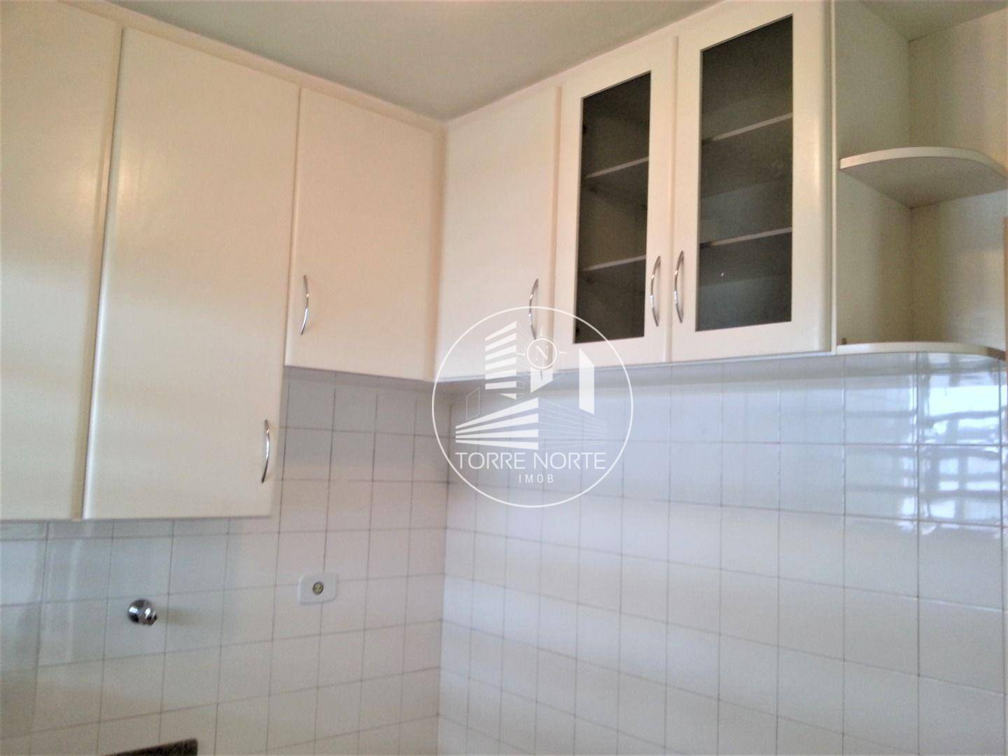 Apartamento à venda com 2 quartos, 68m² - Foto 17