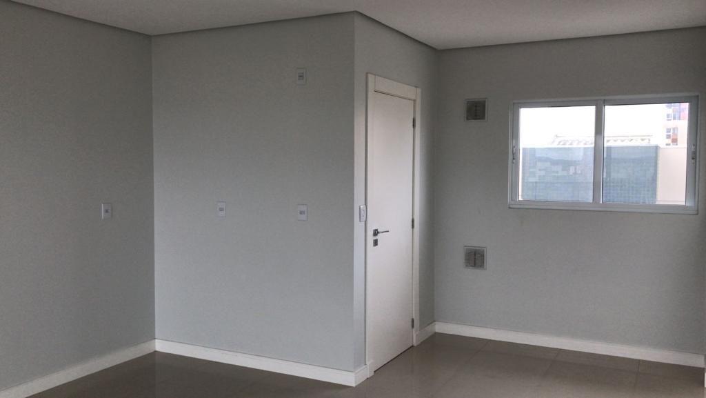 Apartamento à venda com 3 quartos, 150m² - Foto 26