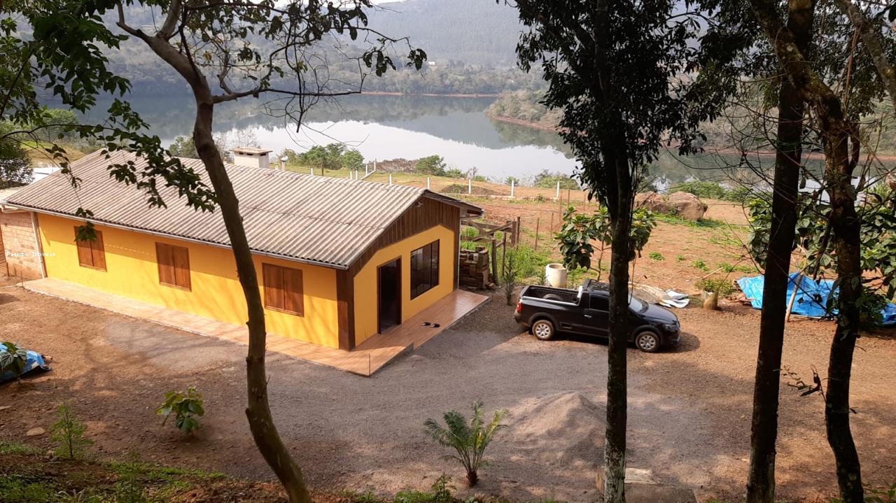 Fazenda à venda com 2 quartos, 1000m² - Foto 1