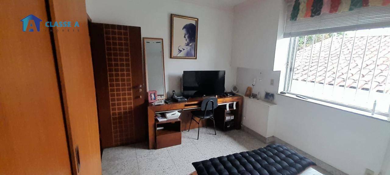 Casa à venda com 4 quartos, 426m² - Foto 25