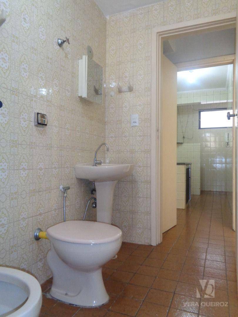 Apartamento para alugar com 1 quarto, 37m² - Foto 13