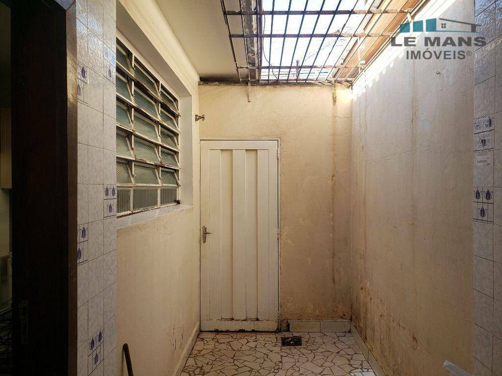 Casa à venda com 3 quartos, 183m² - Foto 18